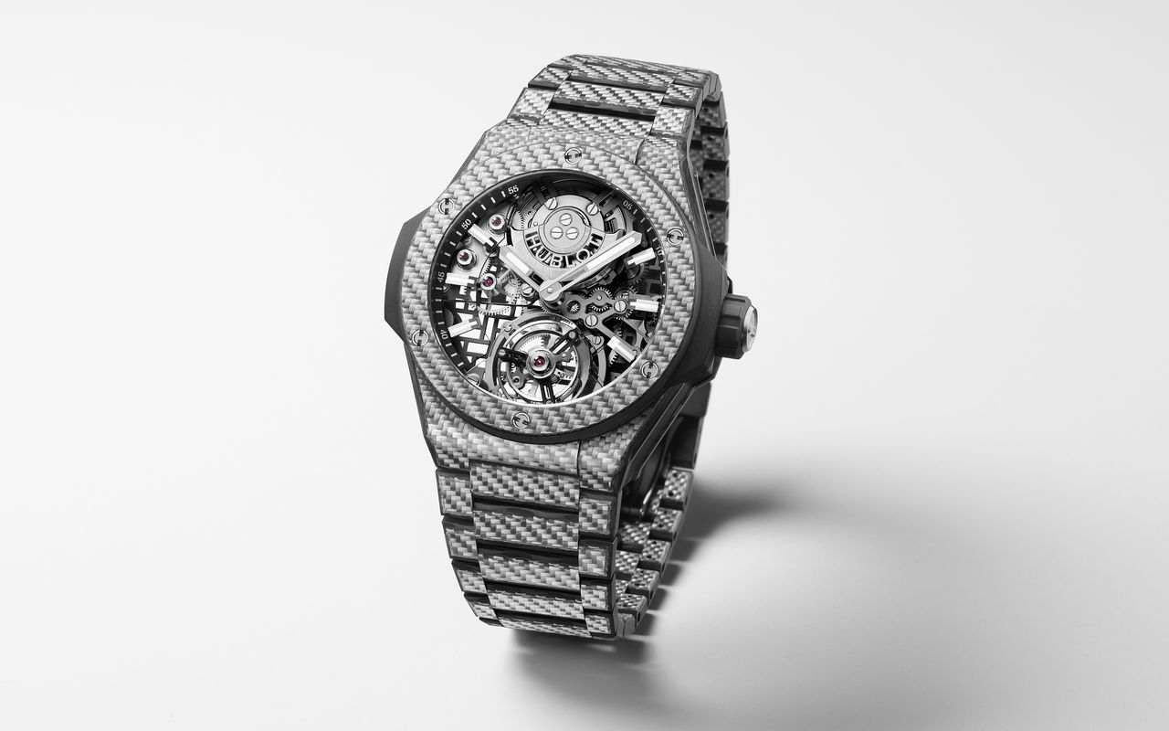 Hublot-Big-Bang-Integrated-tourbillon-Full-Carbon-2.jpg